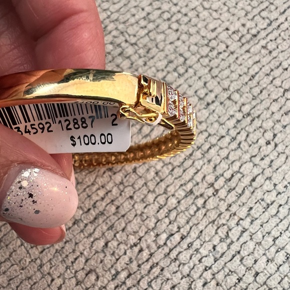 Diamond Accent Fine Silver Plate Bangle, New - Picture 5 of 5